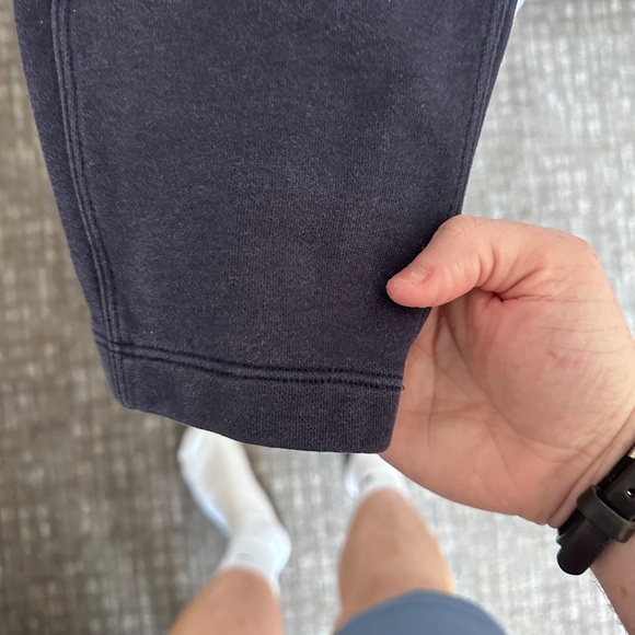 Lululemon Free To Roam Jogger Midnight Navy size 8 - Picture 4 of 7